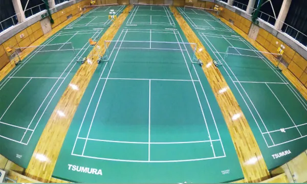 筑北村 スポーツ合宿 坂井バドミントン専用体育館